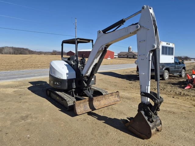 Image of Bobcat E42 equipment image 3