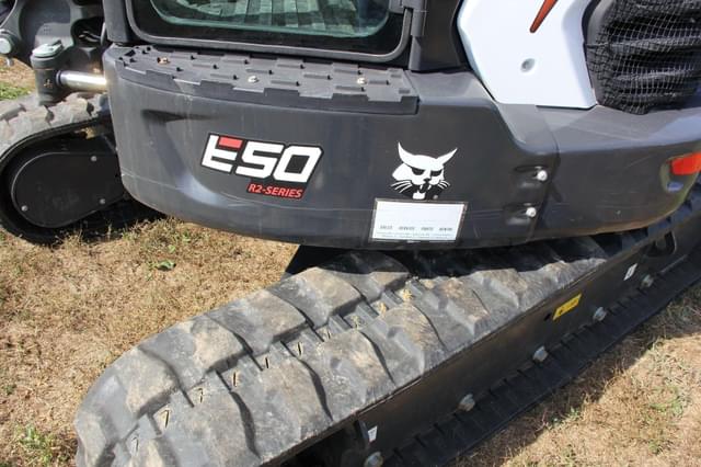 Image of Bobcat E50 equipment image 4