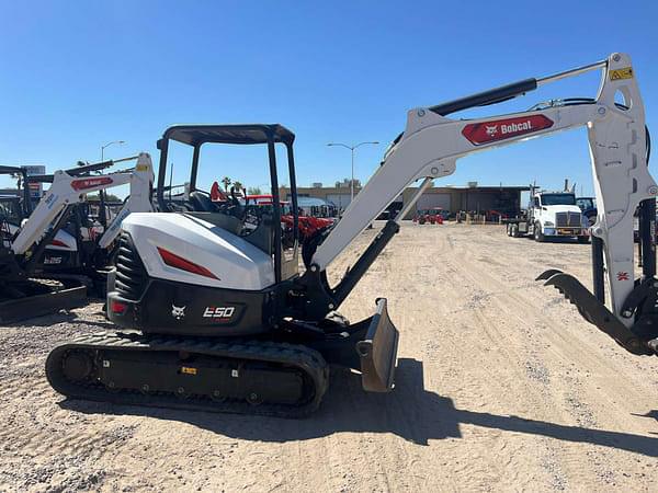 Image of Bobcat E50 equipment image 1