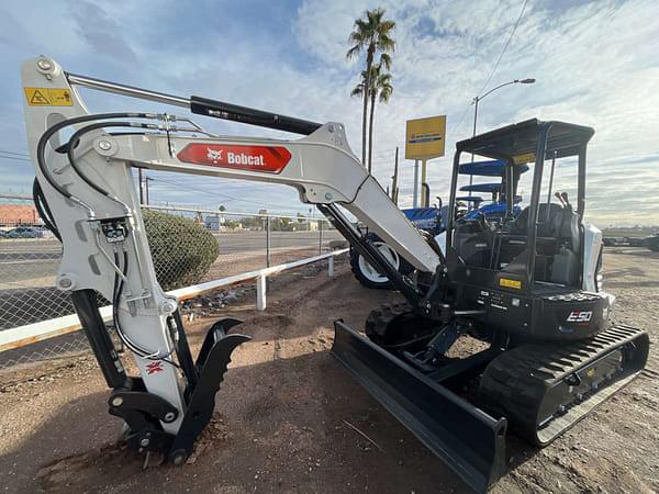 Image of Bobcat E50 equipment image 2