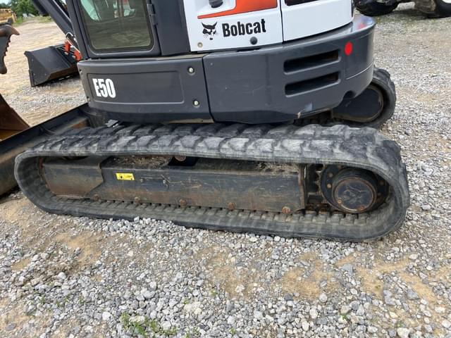 Image of Bobcat E50 equipment image 4