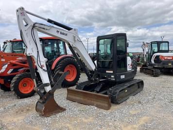 Main image Bobcat E50