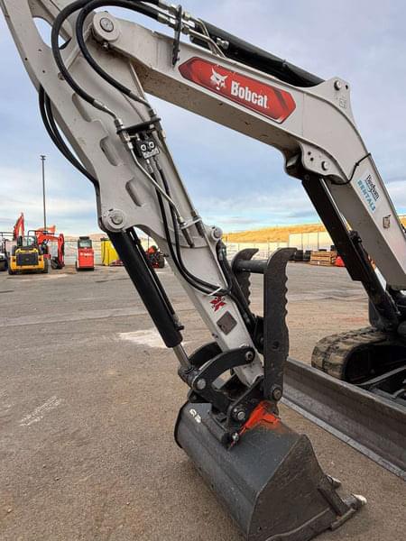 Image of Bobcat E50 equipment image 4