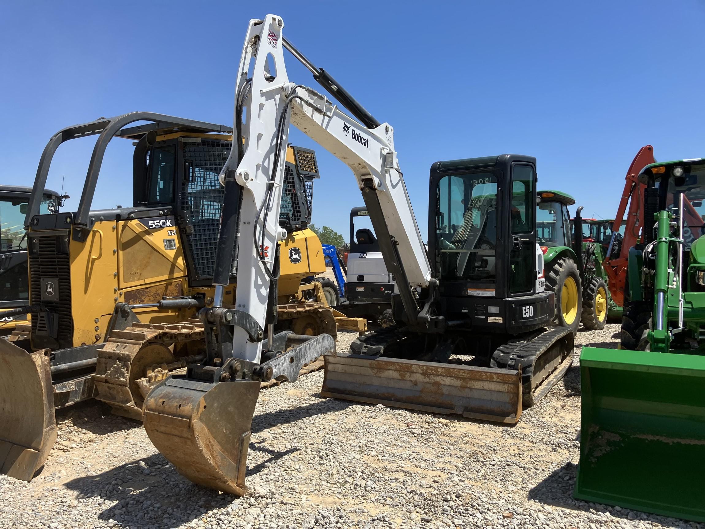 Main image Bobcat E50