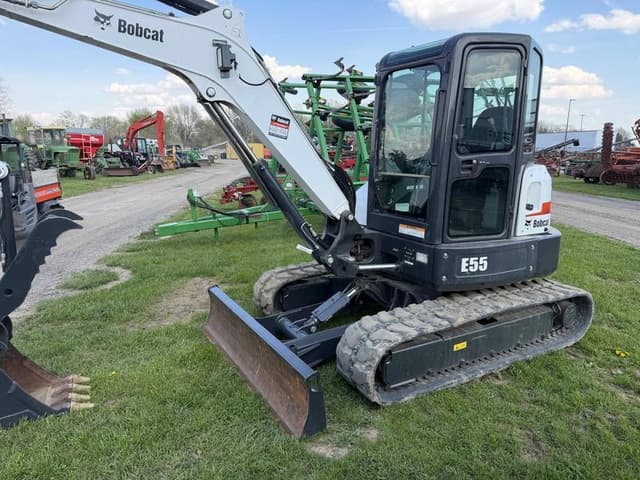 Image of Bobcat E55 equipment image 1