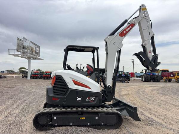 Image of Bobcat E55 equipment image 1