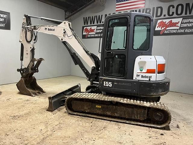 Image of Bobcat E55 equipment image 3