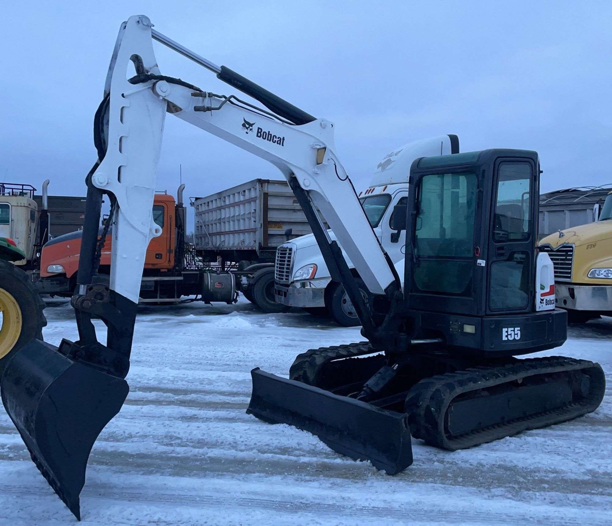 Bobcat E55 Equipment Image0