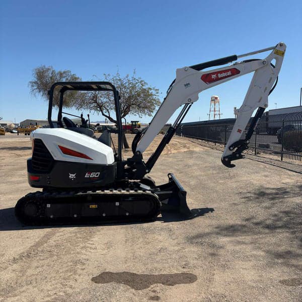 Image of Bobcat E60 equipment image 1