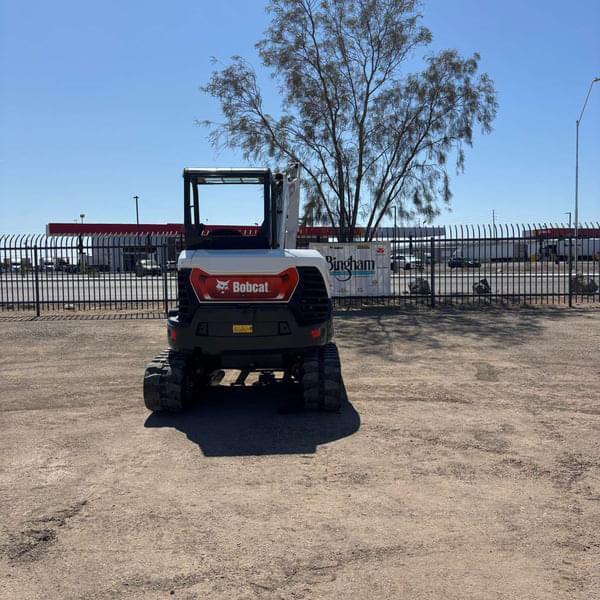 Image of Bobcat E60 equipment image 3
