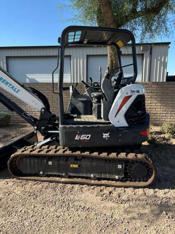 Main image Bobcat E60