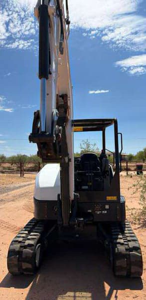 Image of Bobcat E60 equipment image 2