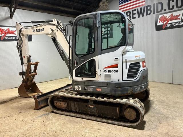 Image of Bobcat E63 equipment image 2