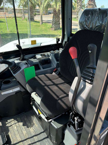 Bobcat E88 Equipment Image0