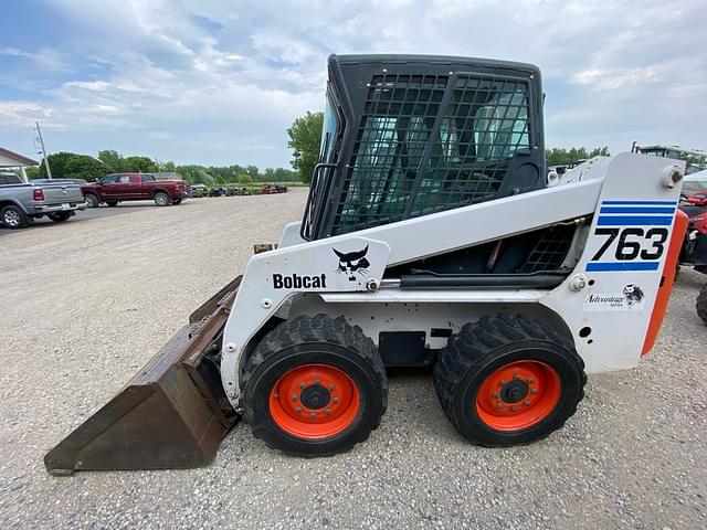 Image of Bobcat 763 equipment image 3