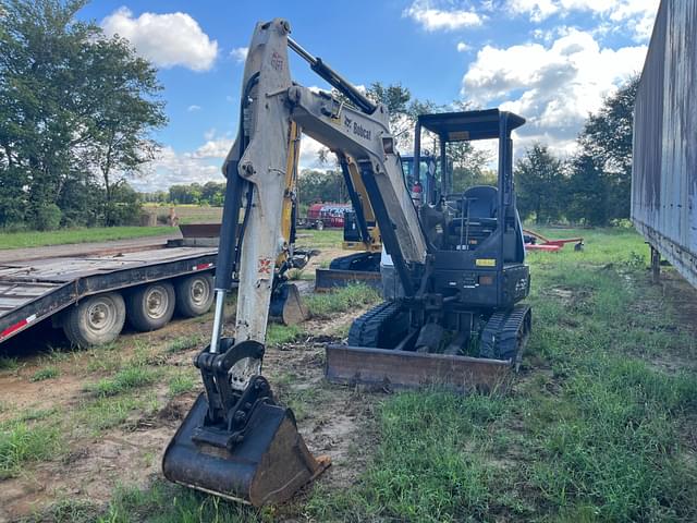 Image of Bobcat E32i equipment image 1