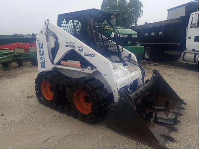 Image of Bobcat 773 equipment image 2