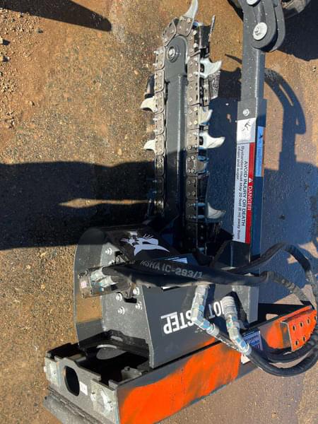 Image of Bobcat LT112 equipment image 4