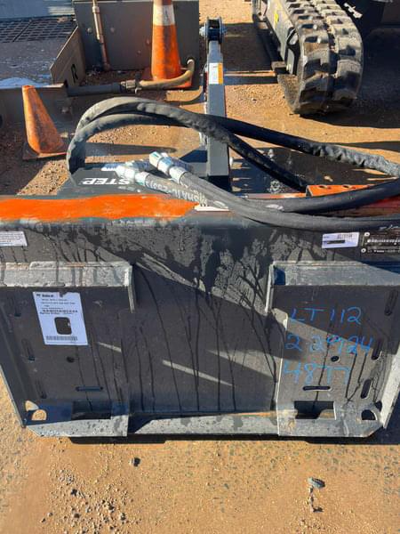 Image of Bobcat LT112 equipment image 2