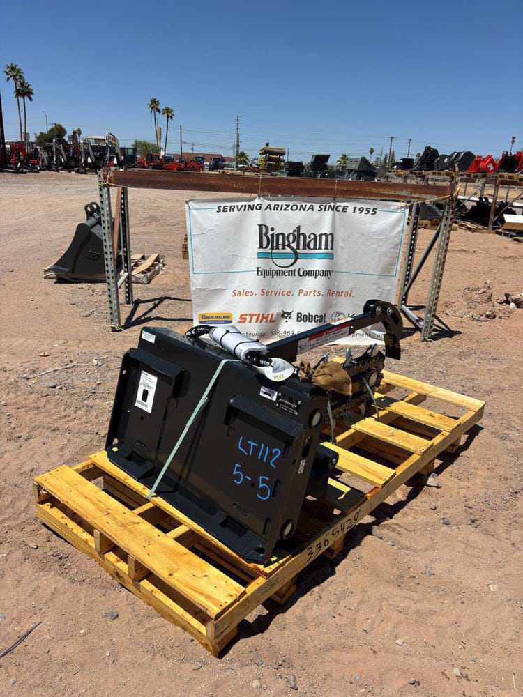 Bobcat LT112 Equipment Image0