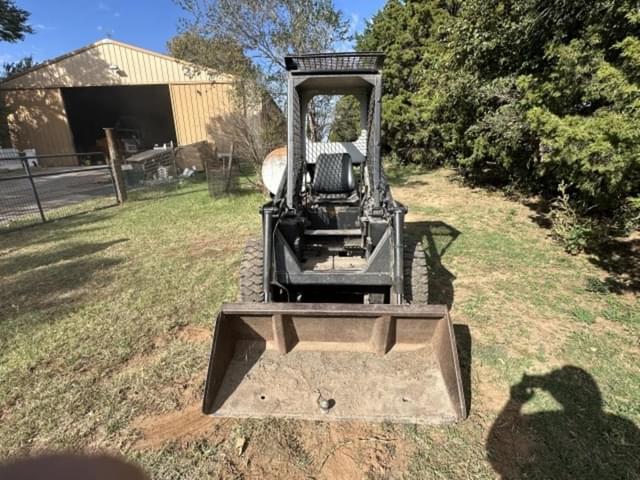 Image of Bobcat M-610 equipment image 3