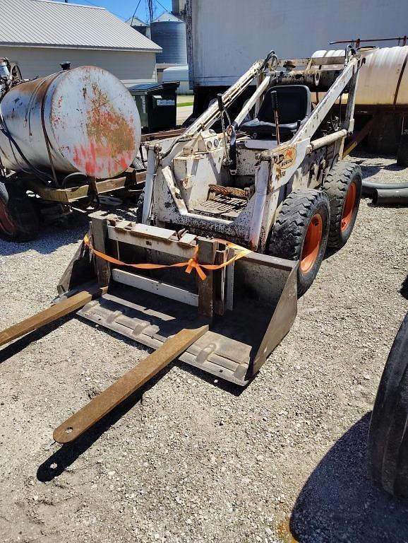 Image of Bobcat M-610 equipment image 2