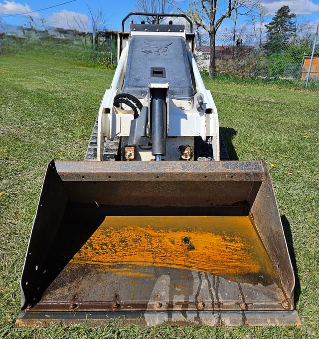Image of Bobcat MT100 equipment image 1