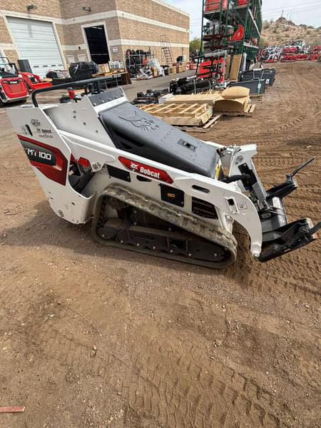 Image of Bobcat MT100 equipment image 1