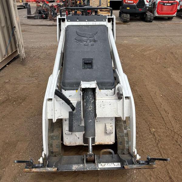 Image of Bobcat MT100 equipment image 2