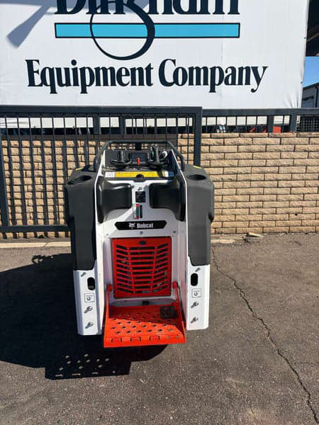 Image of Bobcat MT120 equipment image 3