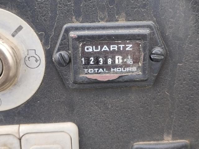 Image of Bobcat MT52 equipment image 4