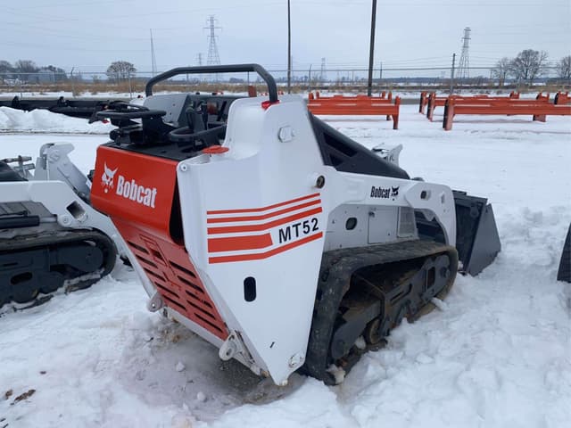 Image of Bobcat MT52 equipment image 4