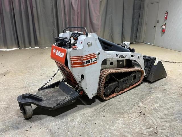 Image of Bobcat MT52 equipment image 4