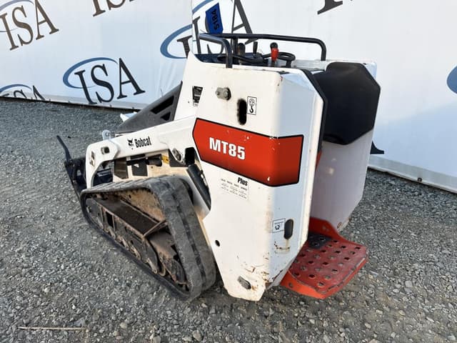 Image of Bobcat MT85 equipment image 2