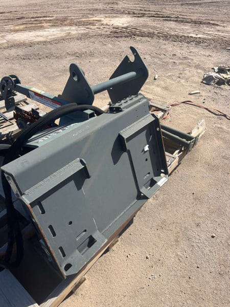 Bobcat MX112 Equipment Image0