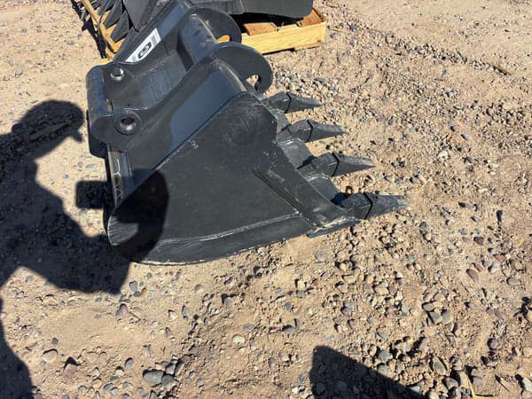 Image of Bobcat MX2-24-T equipment image 4