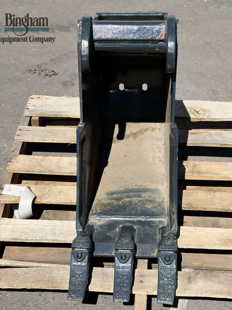 Bobcat MX4-12-T Equipment Image0