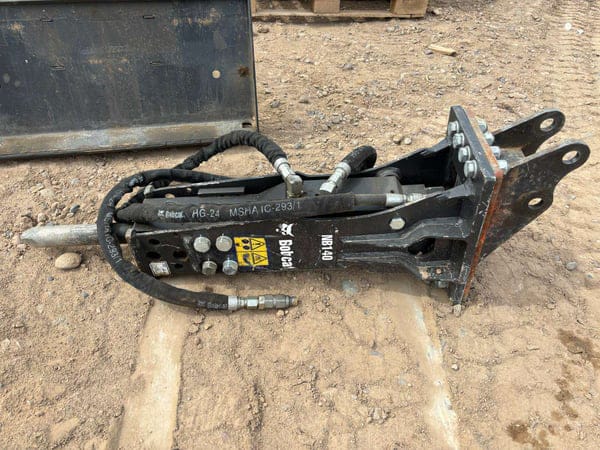 Bobcat NB140 Equipment Image0