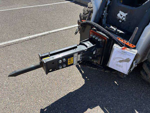 Bobcat NB140 Equipment Image0