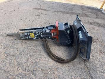 Main image Bobcat NB140