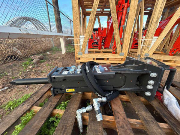 Main image Bobcat NB150