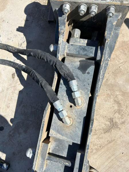 Image of Bobcat NB160 equipment image 4