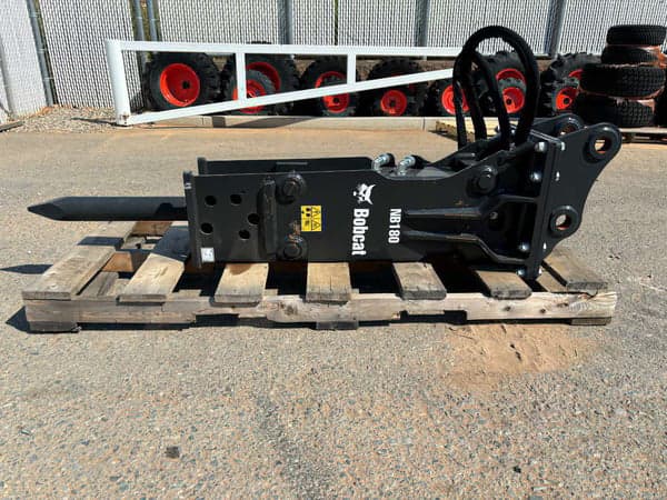 Image of Bobcat NB180 equipment image 4