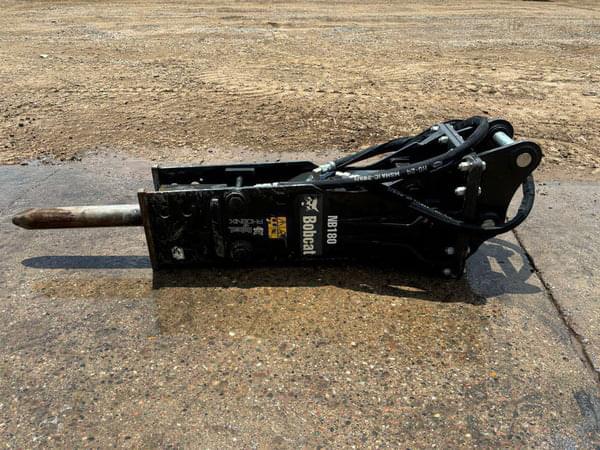 Image of Bobcat NB180 equipment image 3