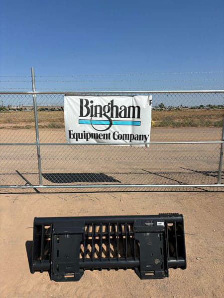 Image of Bobcat Rock Bucket Image 1