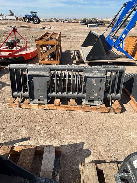 Image of Bobcat Rock Bucket equipment image 3