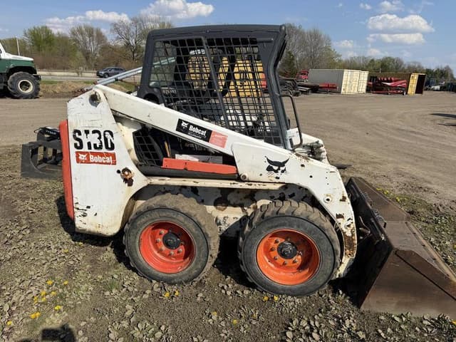 Image of Bobcat S130 equipment image 3