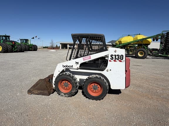 Image of Bobcat S130 equipment image 1