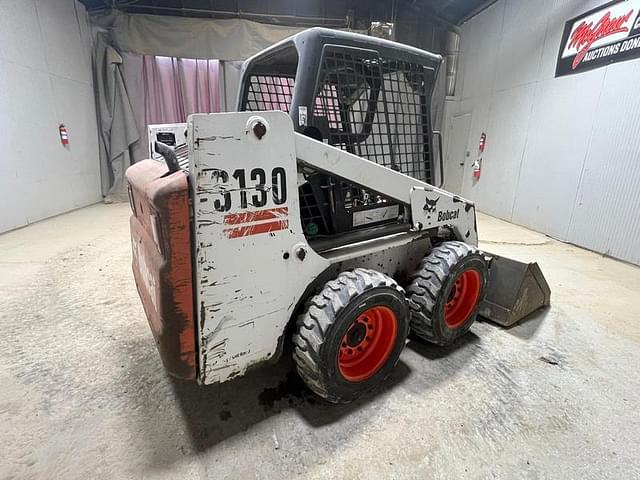 Image of Bobcat S130 equipment image 4