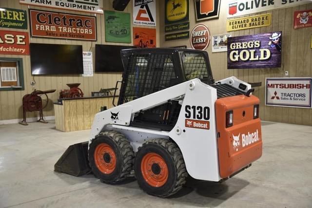 Image of Bobcat S130 equipment image 2